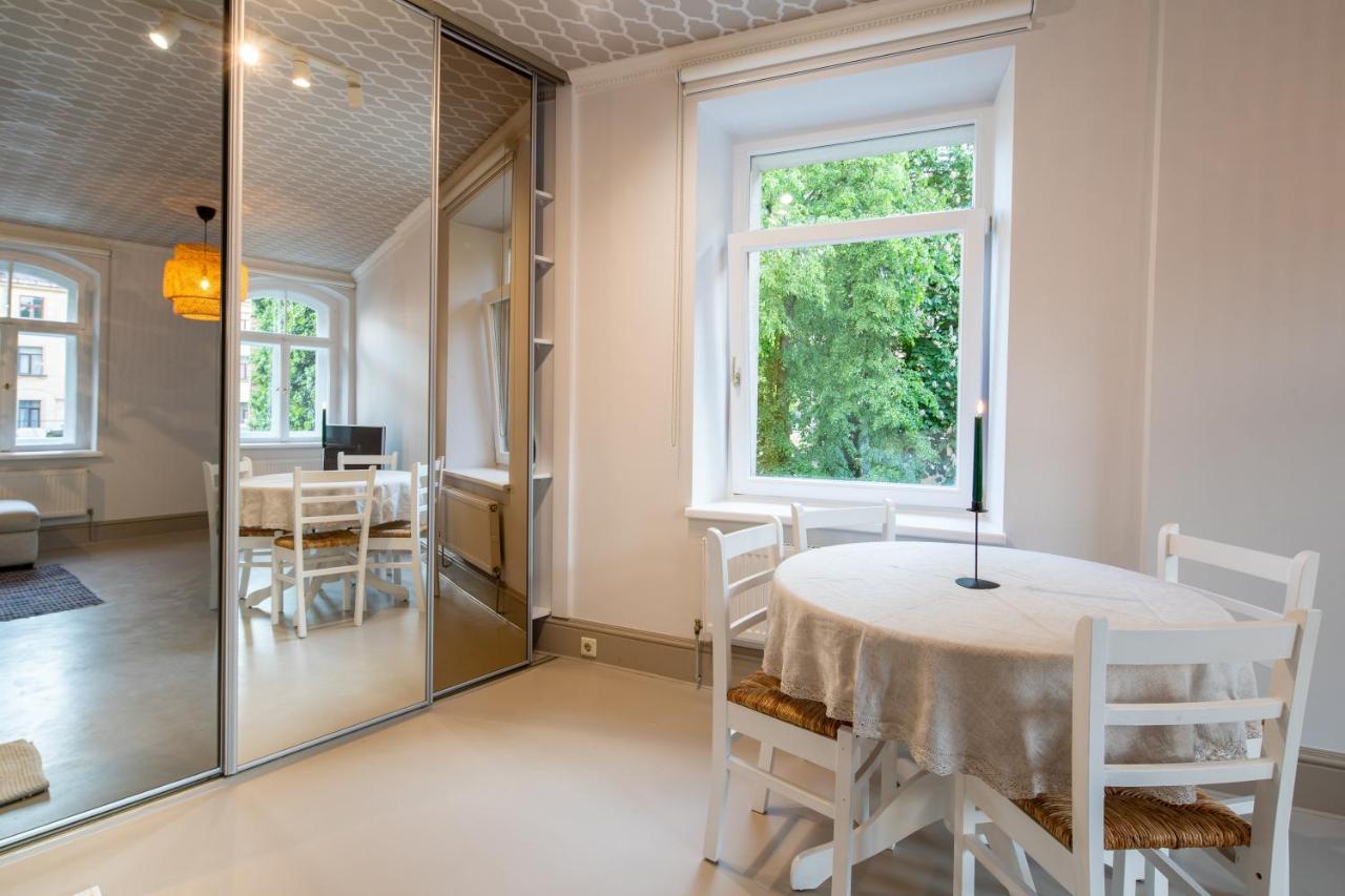 Hidden Gem Apartment Riga Ngoại thất bức ảnh
